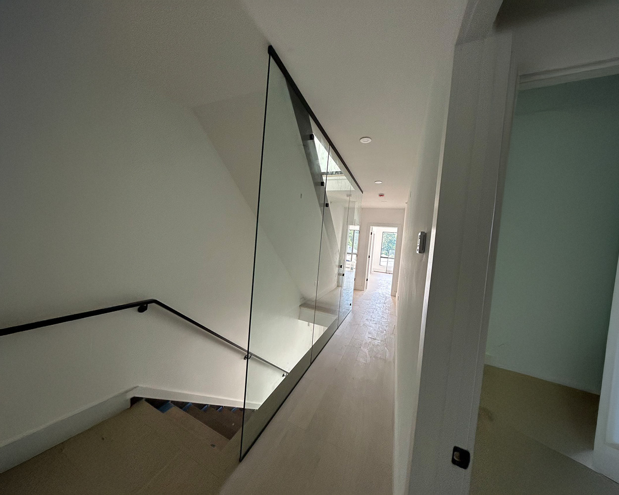 Frameless Tempered Glass Railing System (Stair & Balcony) — Stainless Steel / Powder-Coated Hardware