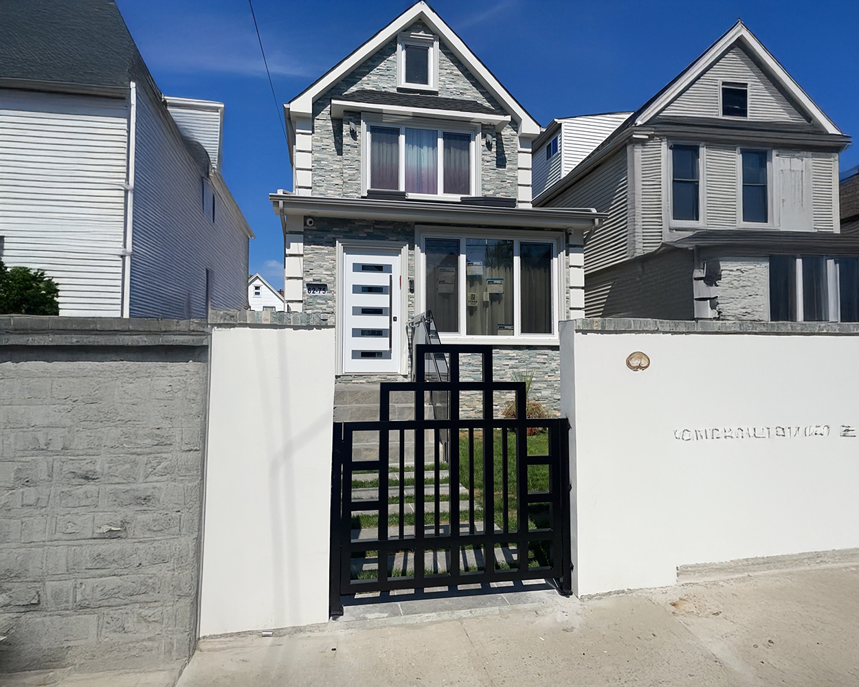 Modern Gridline Painted Stainless Steel Walk Gate